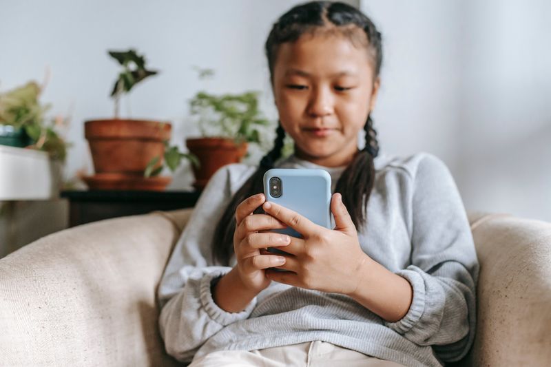 10 Modern Distractions That May Be Fueling Kids’ Anxiety, According to Experts