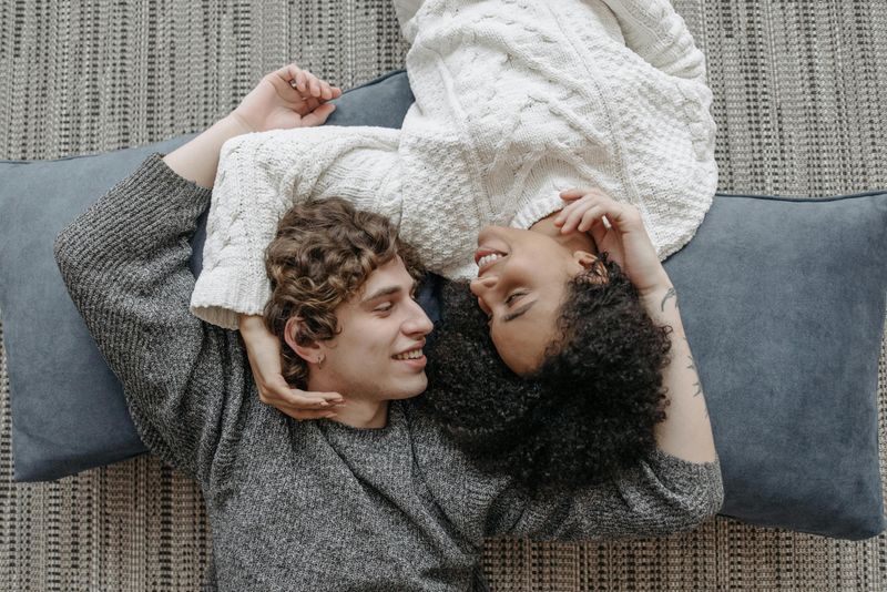 Why Emotionally Intelligent People Don’t Fall in Love Fast