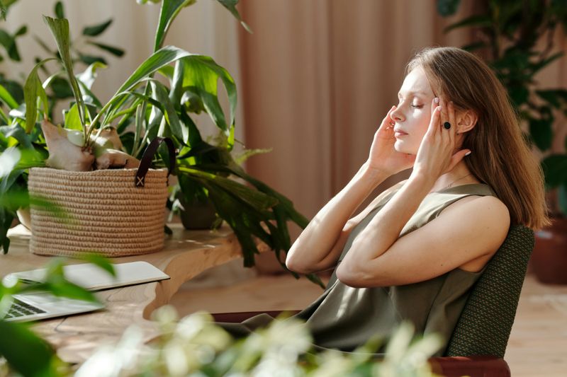 Practice Daily Mindfulness Moments