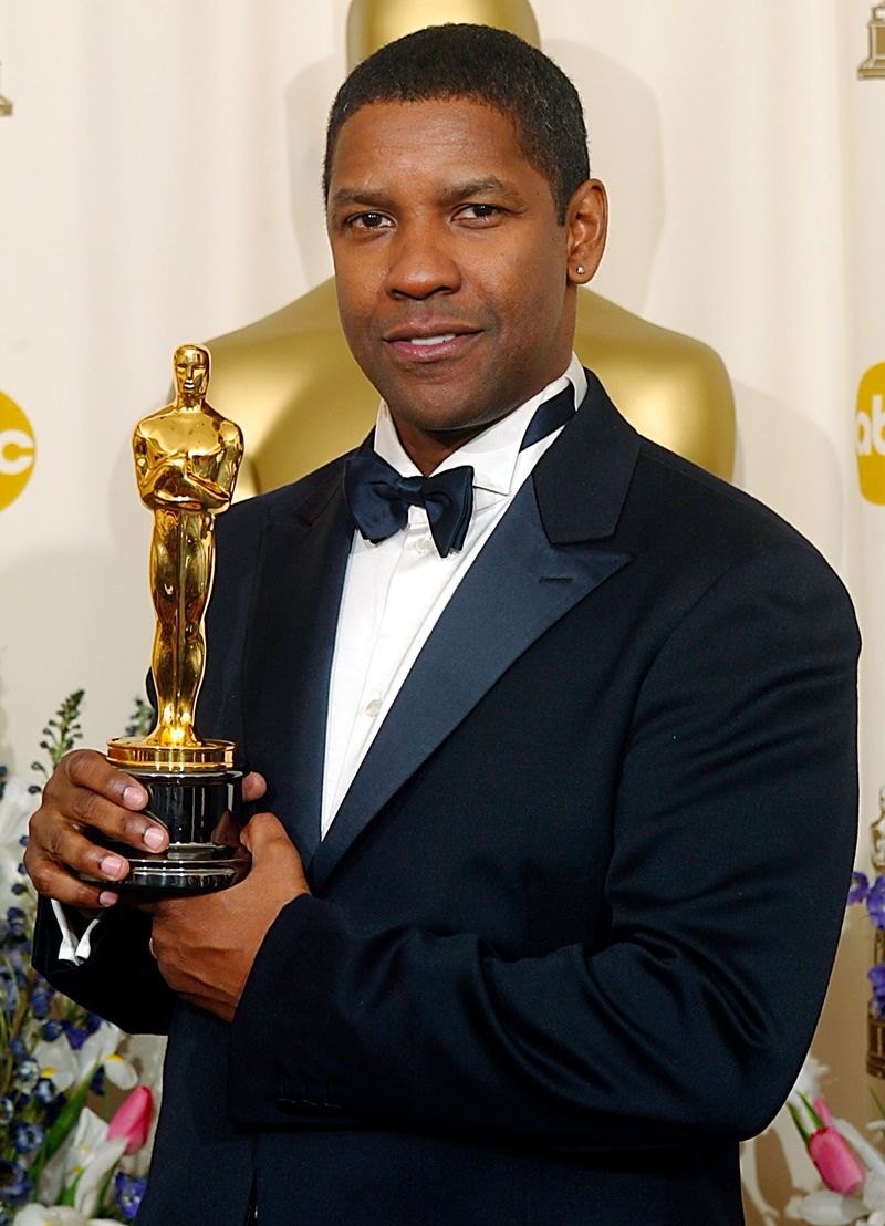 Denzel Washington — Det. David Mills (Se7en)