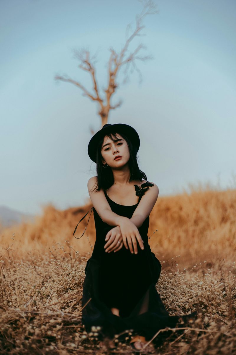 Surrendering to All-Black Wardrobes