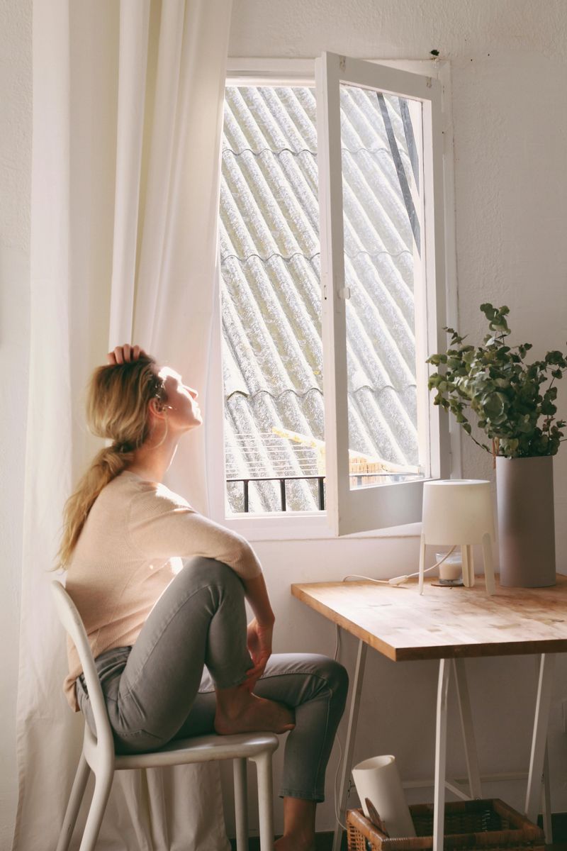 17 Everyday Struggles Everyone Faces (But Nobody Talks About)