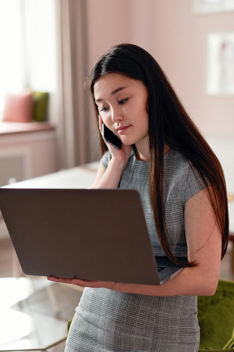 The 9-to-5 Office Job Is the Best Career Path