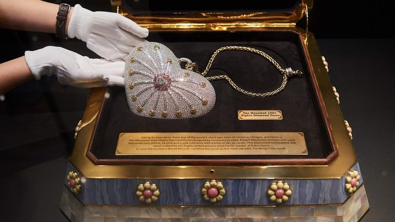 Mouawad 1001 Nights Diamond Purse