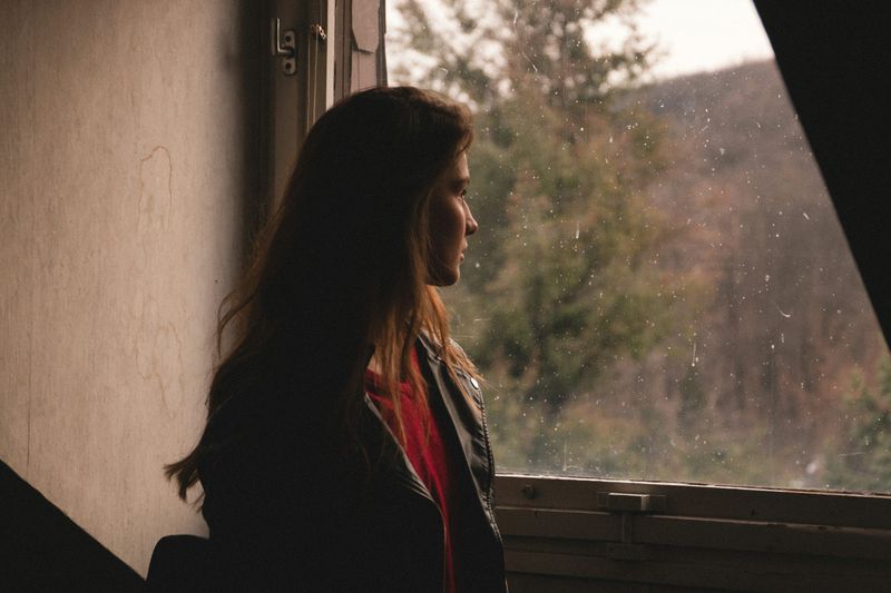 11 Ways People Sabotage Their Own Happiness Without Even Realizing It