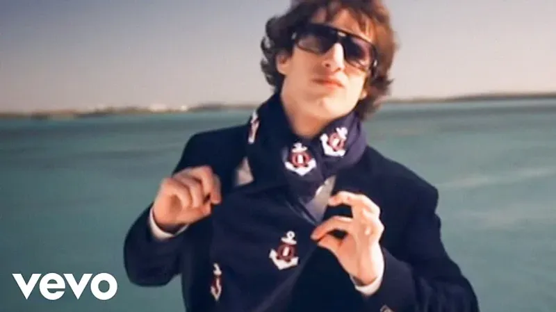 The Lonely Island – I’m on a Boat