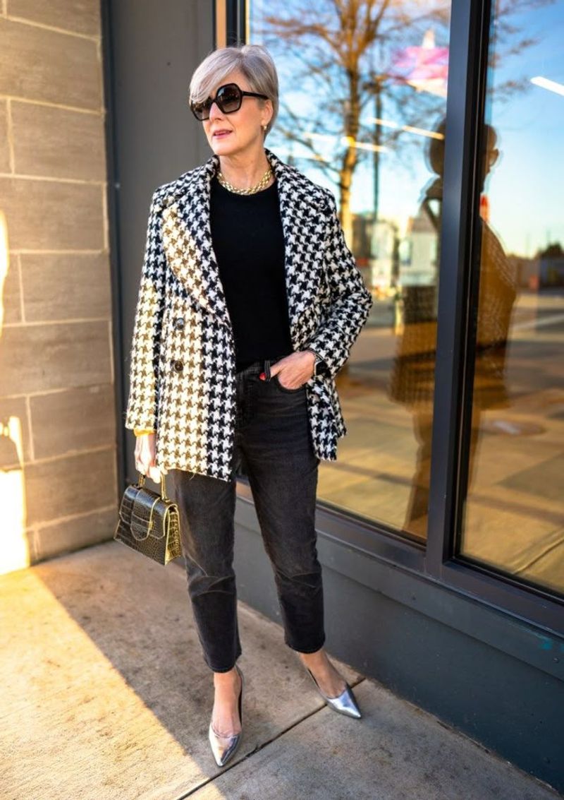 Tailored Blazer & Dark Denim