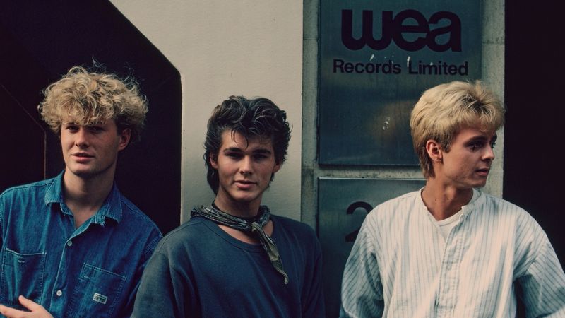 14 Singers Who Became One-Hit Wonders (and What They’re Doing Now)