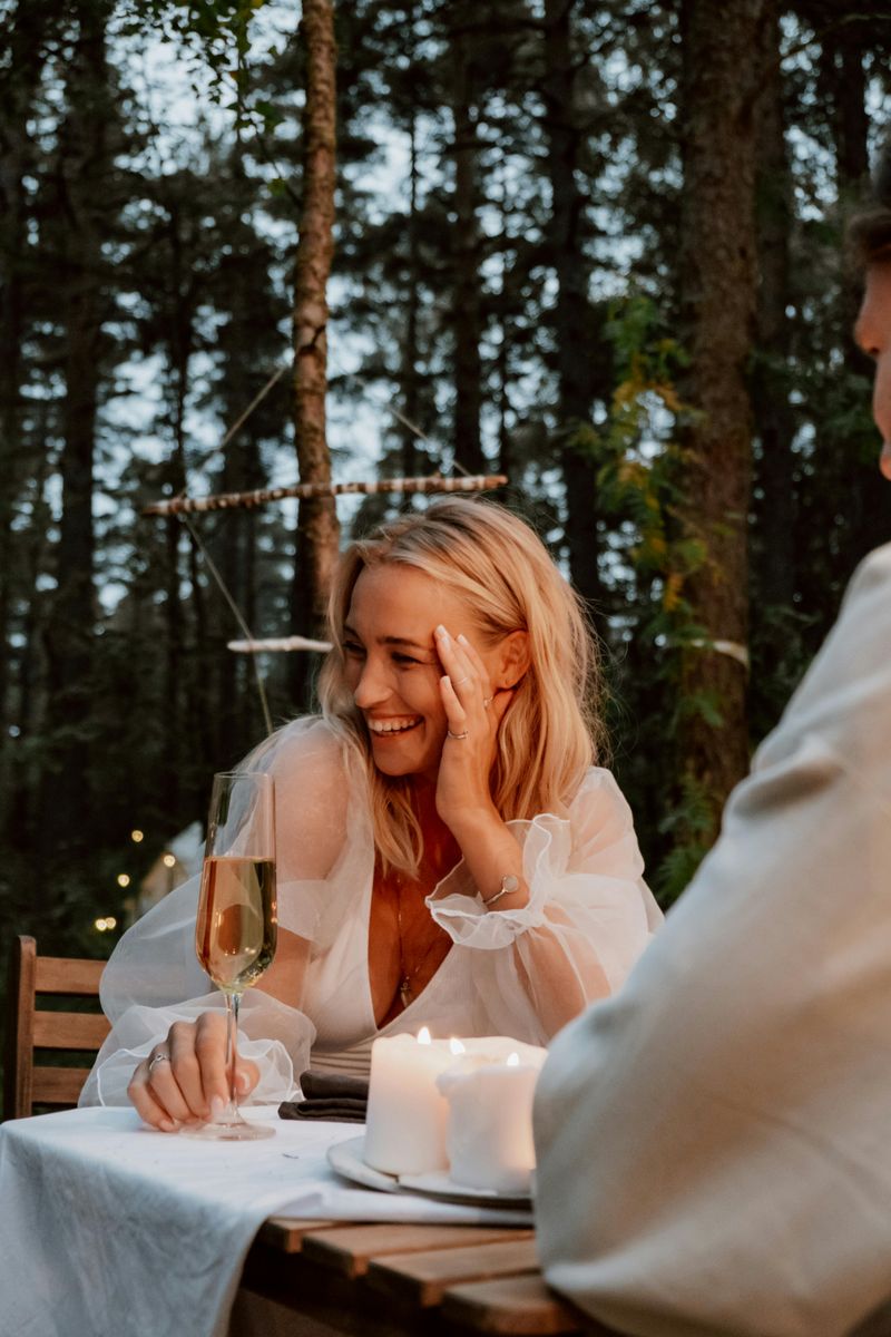 8 Irresistible Feminine Qualities That Make Every Guy Fall Hard