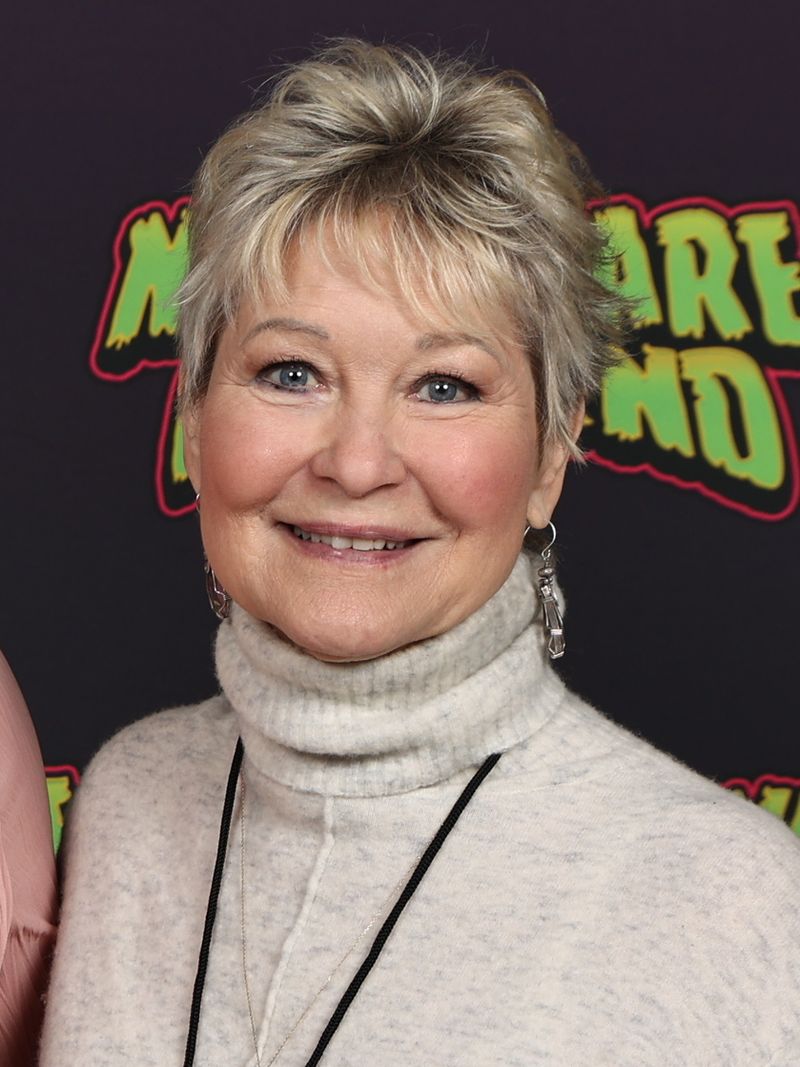 Dee Wallace: Scream Queen with Maternal Warmth