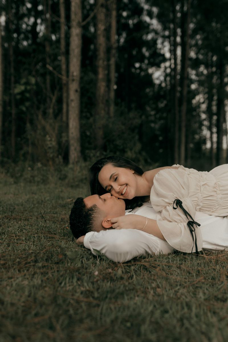 20 Things Women Think Men Want in a Relationship (But They Really Don't)