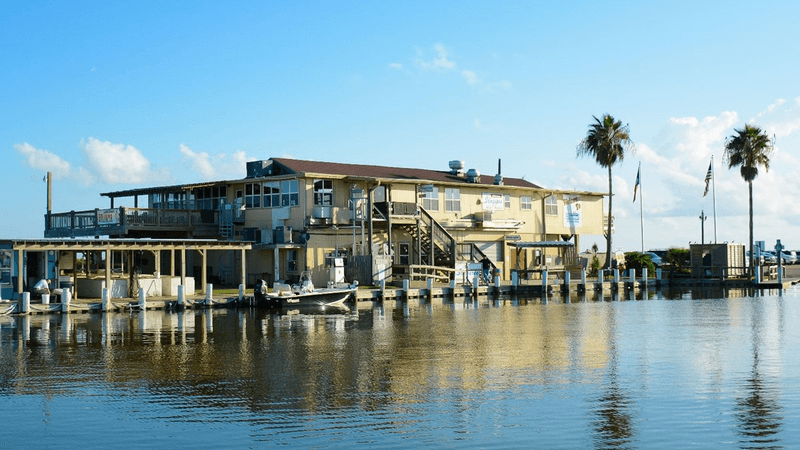 Stingaree Restaurant & Marina – Crystal Beach's Waterfront Wonder