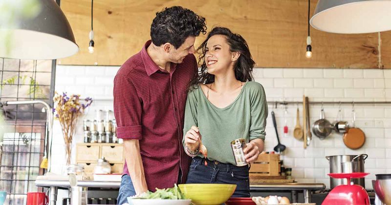 When a Wife Truly Loves Her Man, She Does These 10 Things Without Saying a Word
