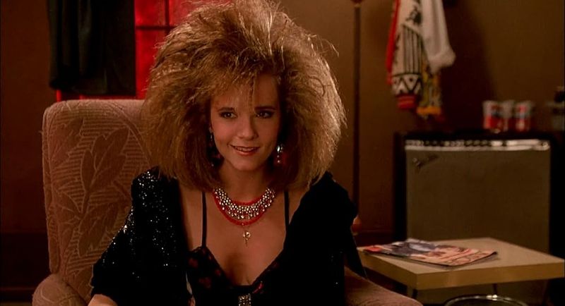 Howard the Duck (1986) – Lea Thompson