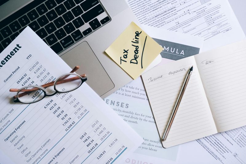 Tracking Spending Religiously