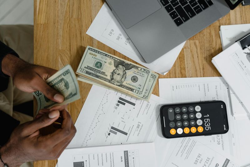 Always tracking expenses