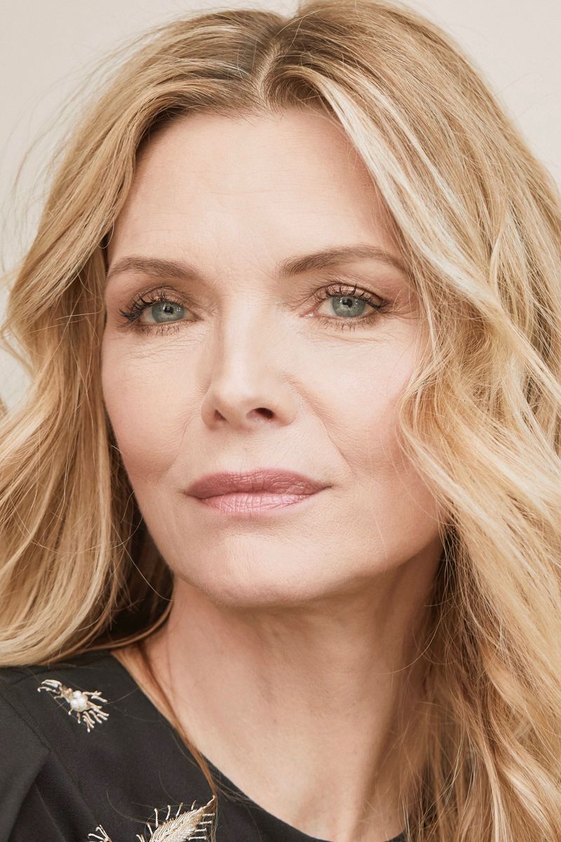 Michelle Pfeiffer – Clarice Starling (The Silence of the Lambs)