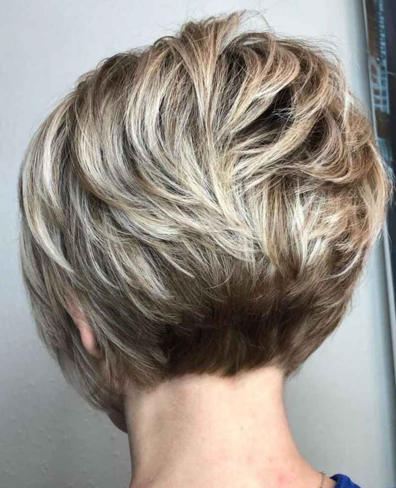 Layered Bob with Stacked Back