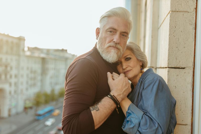 11 Characteristics of Men Who Stay Married for 40+ Years