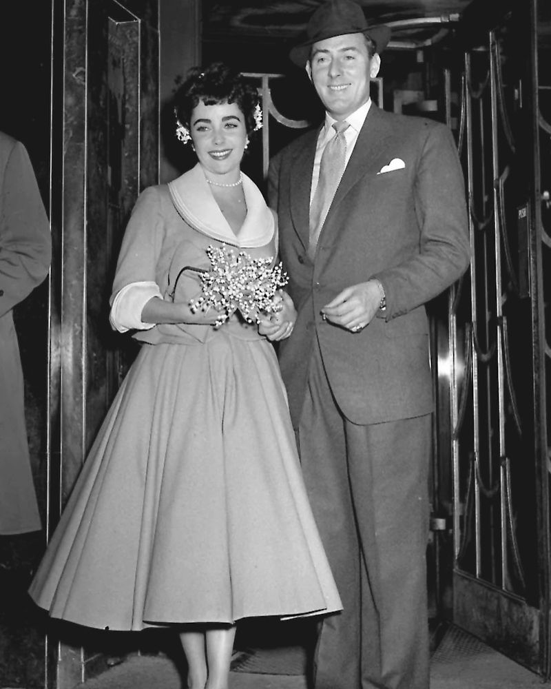 Elizabeth Taylor & Michael Wilding (1952)