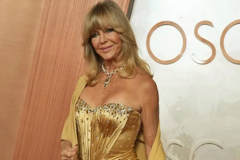 Goldie Hawn at the 2017 Oscars