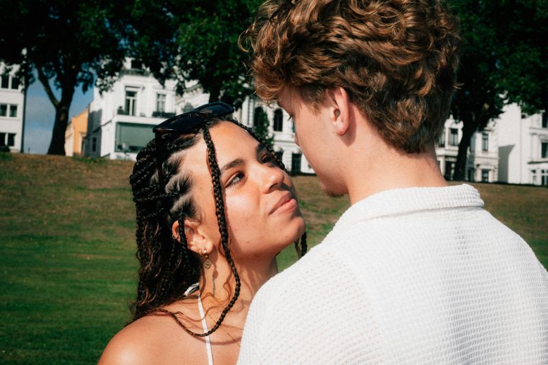 Sustained Eye Contact