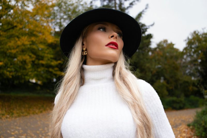 14 Ways to Fall in Love With Yourself Again