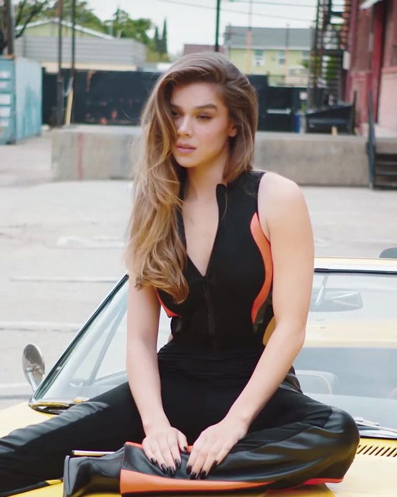 Hailee Steinfeld