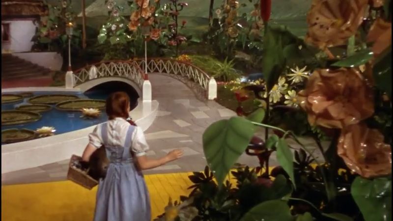 Dorothy Steps into Color – The Wizard of Oz (1939)