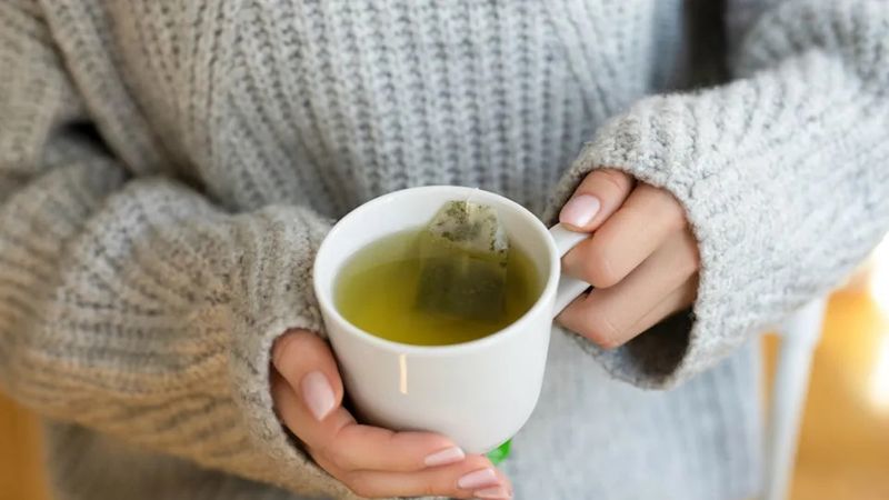 Yogurt and Tea: Unexpected Breath Saviors