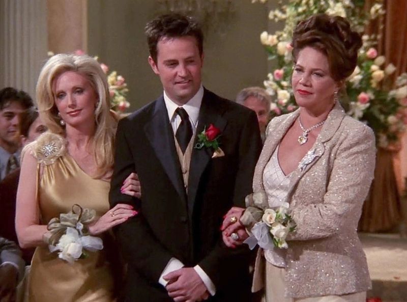 “Friends” – Chandler’s Transgender Parent Jokes