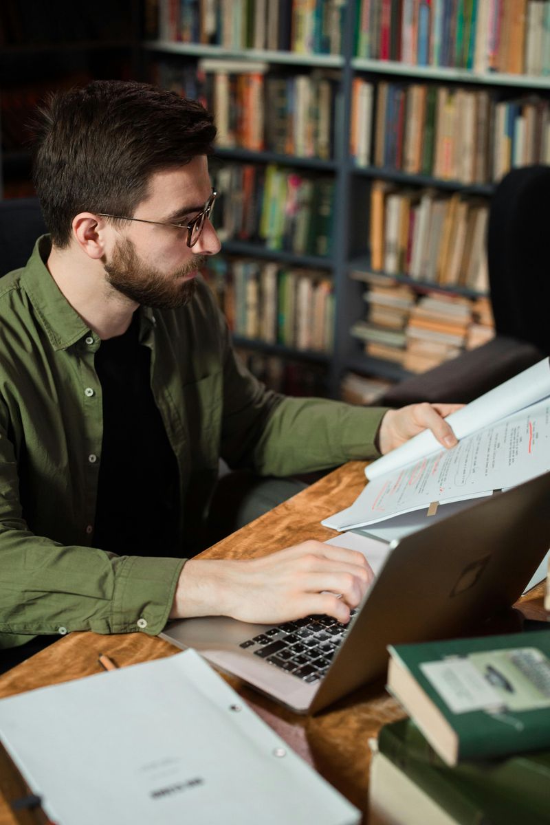 Copywriting: Words That Sell While You Sleep