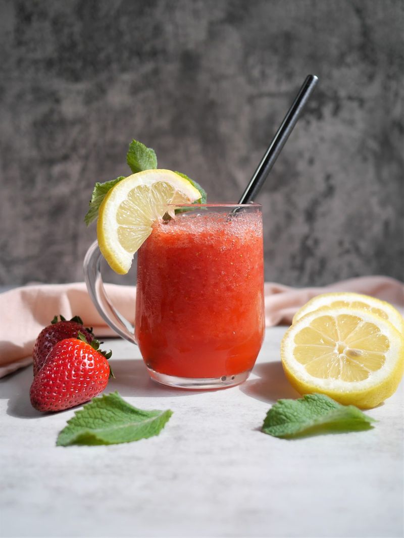 Strawberry Mint Reviver