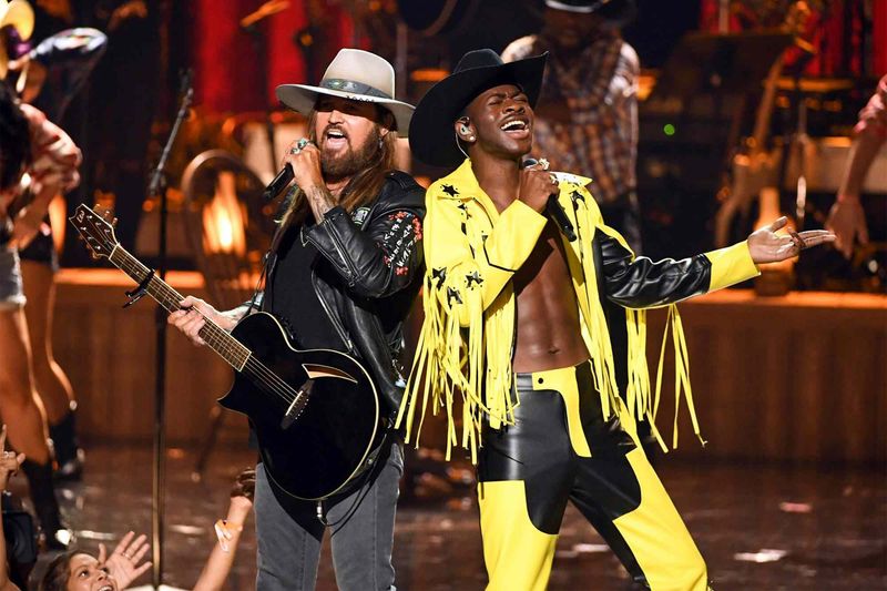 10 Music Collaborations So Bad, They Deserve an Apology Tour
