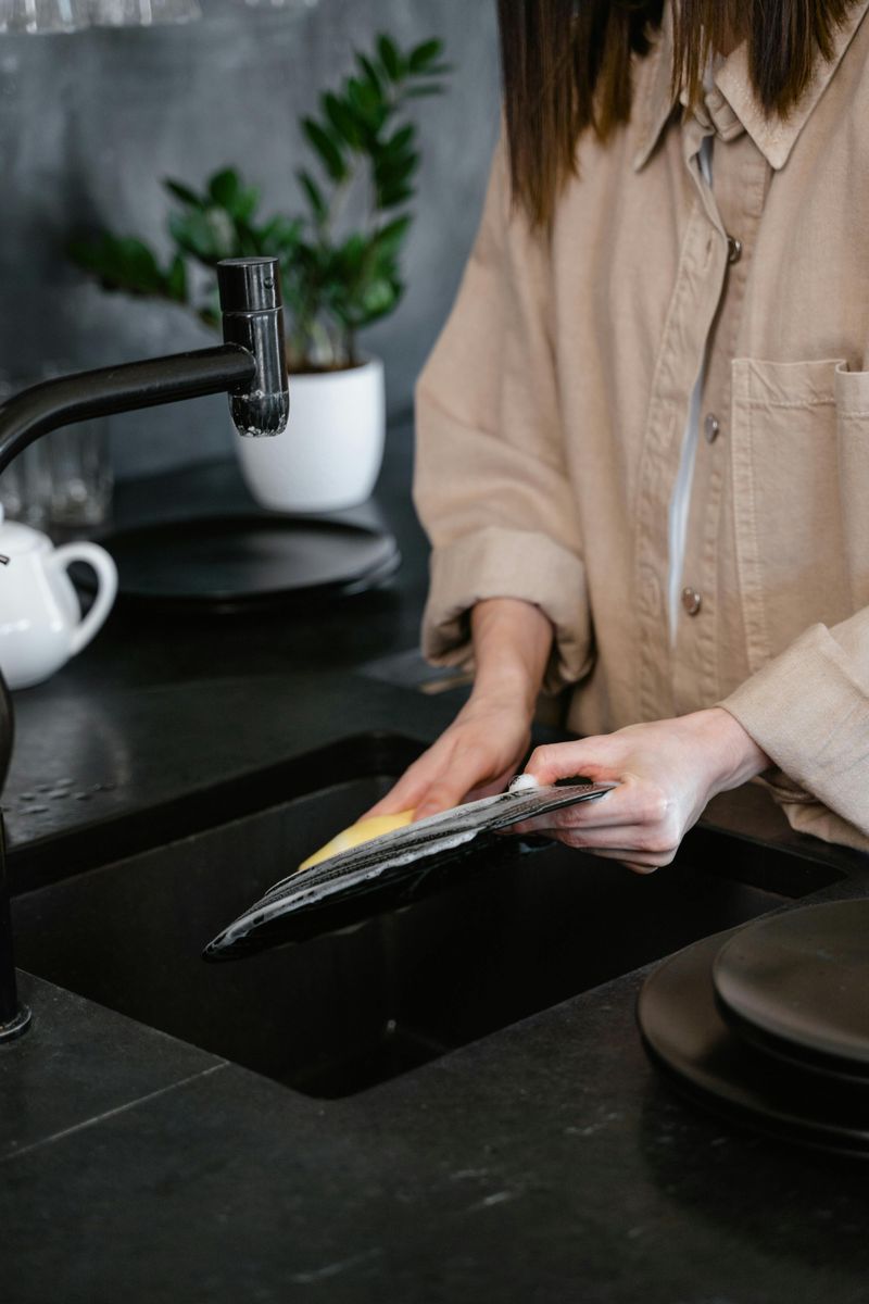 Domestic Labor Division Remains Unequal