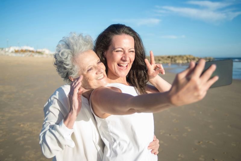 17 Signs You’re Someone Who Will Always Be There for Your Mom and Dad