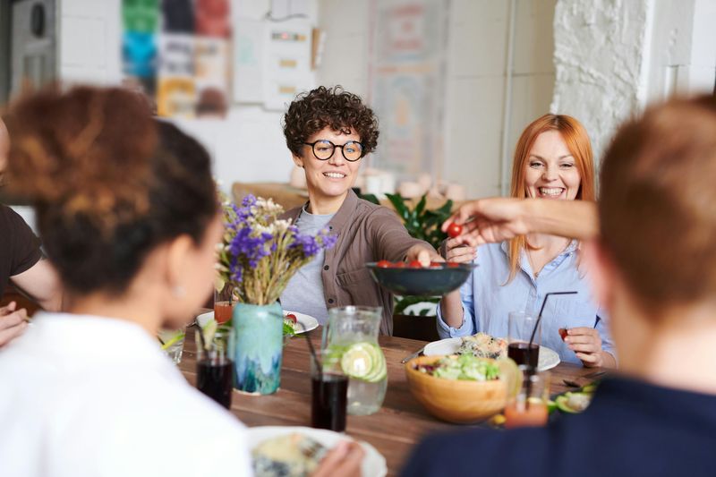 12 Signs You Might Be the Toxic Family Member Without Realizing It