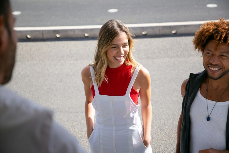 11 Signs You're More Attractive Than You Realize