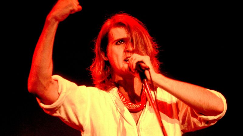“The Safety Dance” – Men Without Hats (1982)
