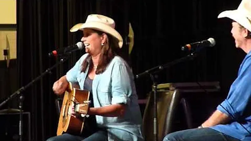 Girls Lie Too, Terri Clark