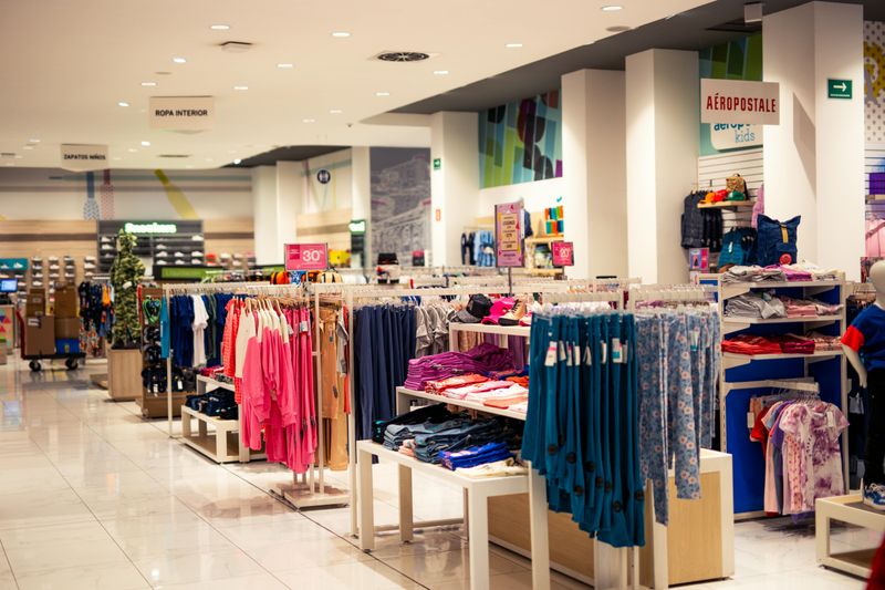End-Cap Displays