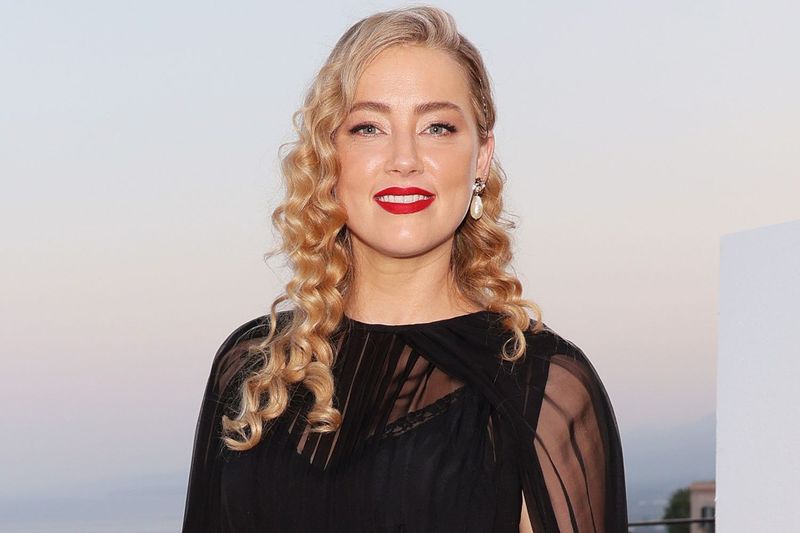 17 Actresses Everyone Loves to Hate