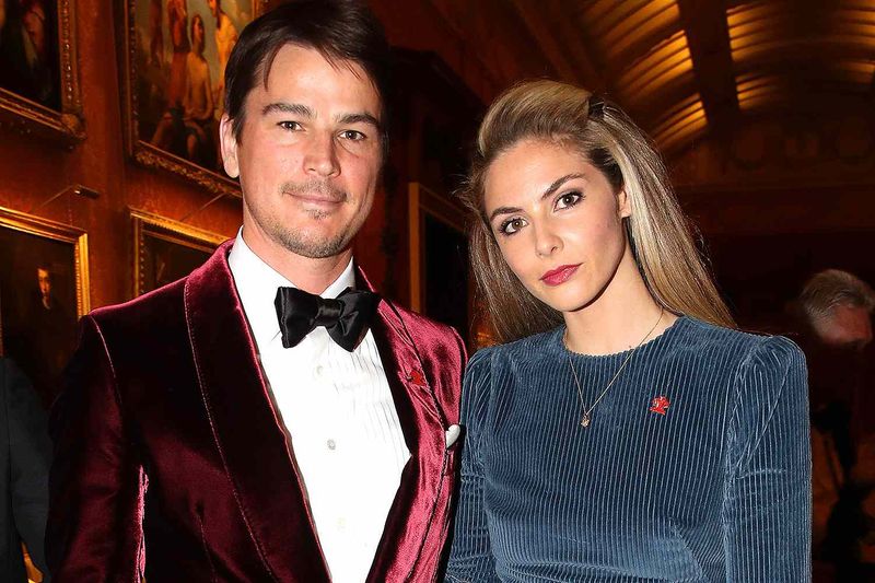 Josh Hartnett and Tamsin Egerton