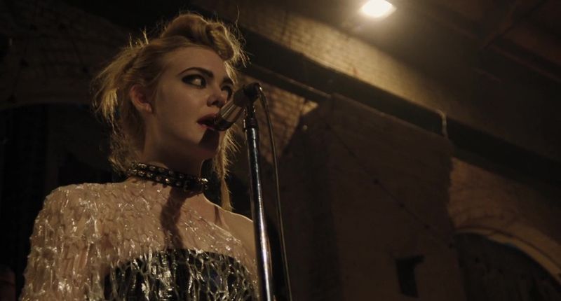 How to Talk to Girls at Parties (2017)