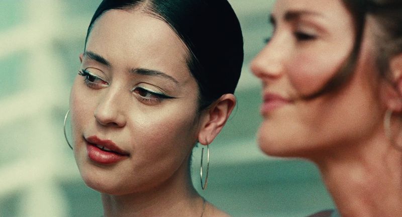 11 TV 'It Girls' Who Invented What It Means to Be Iconic