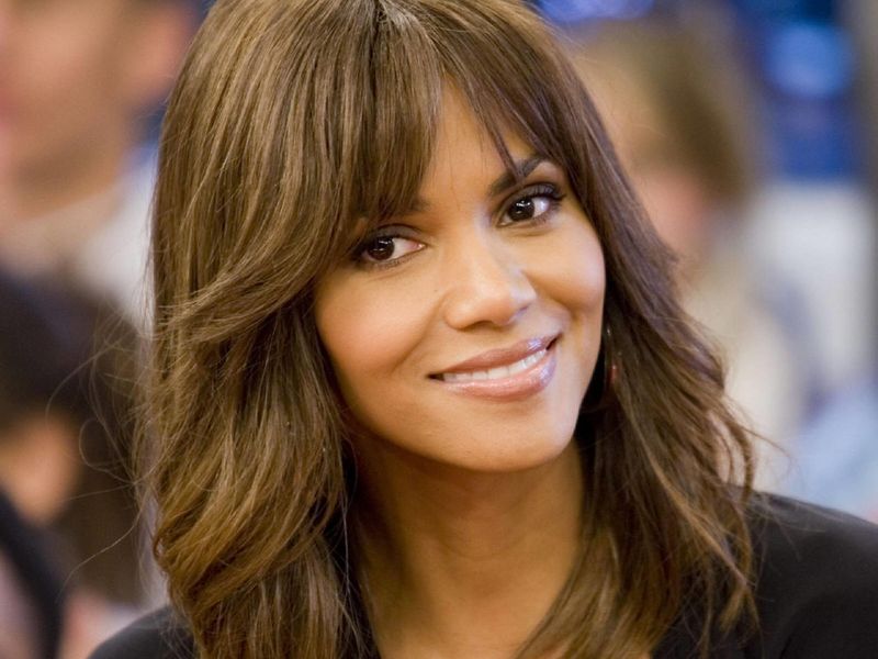 Halle Berry – Daily Strength Training