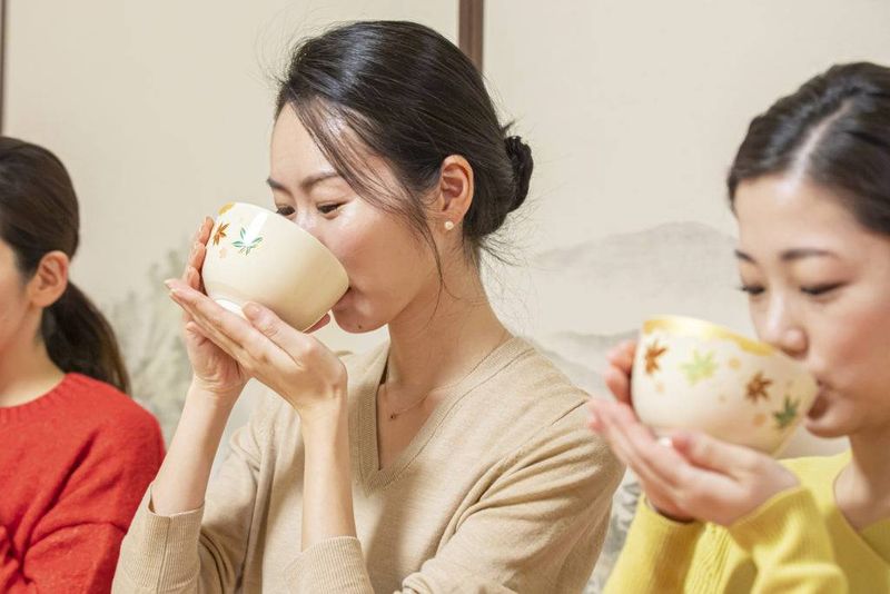 Skin-Saving Green Tea Ritual