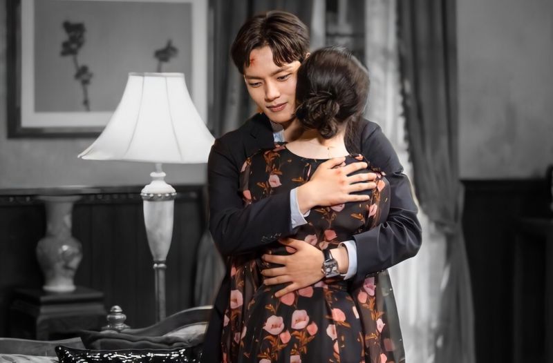 Hotel Del Luna — IU & Yeo Jin-goo