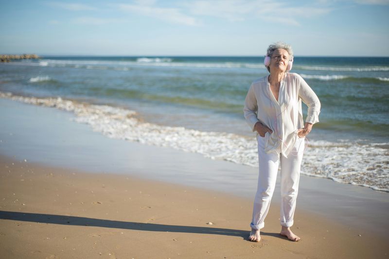 12 Things Women Cherish About Being Single as They Grow Older