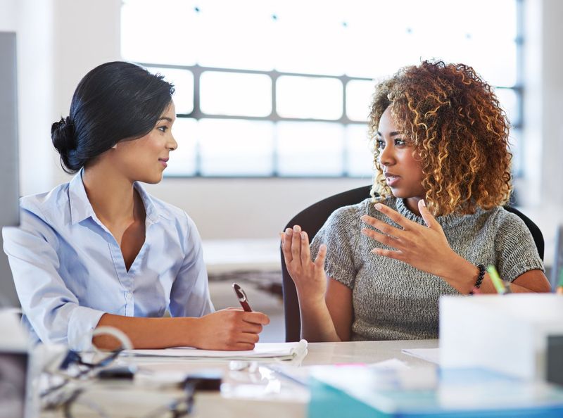 15 Phrases Emotionally Intelligent People Use to Handle Conflict Calmly